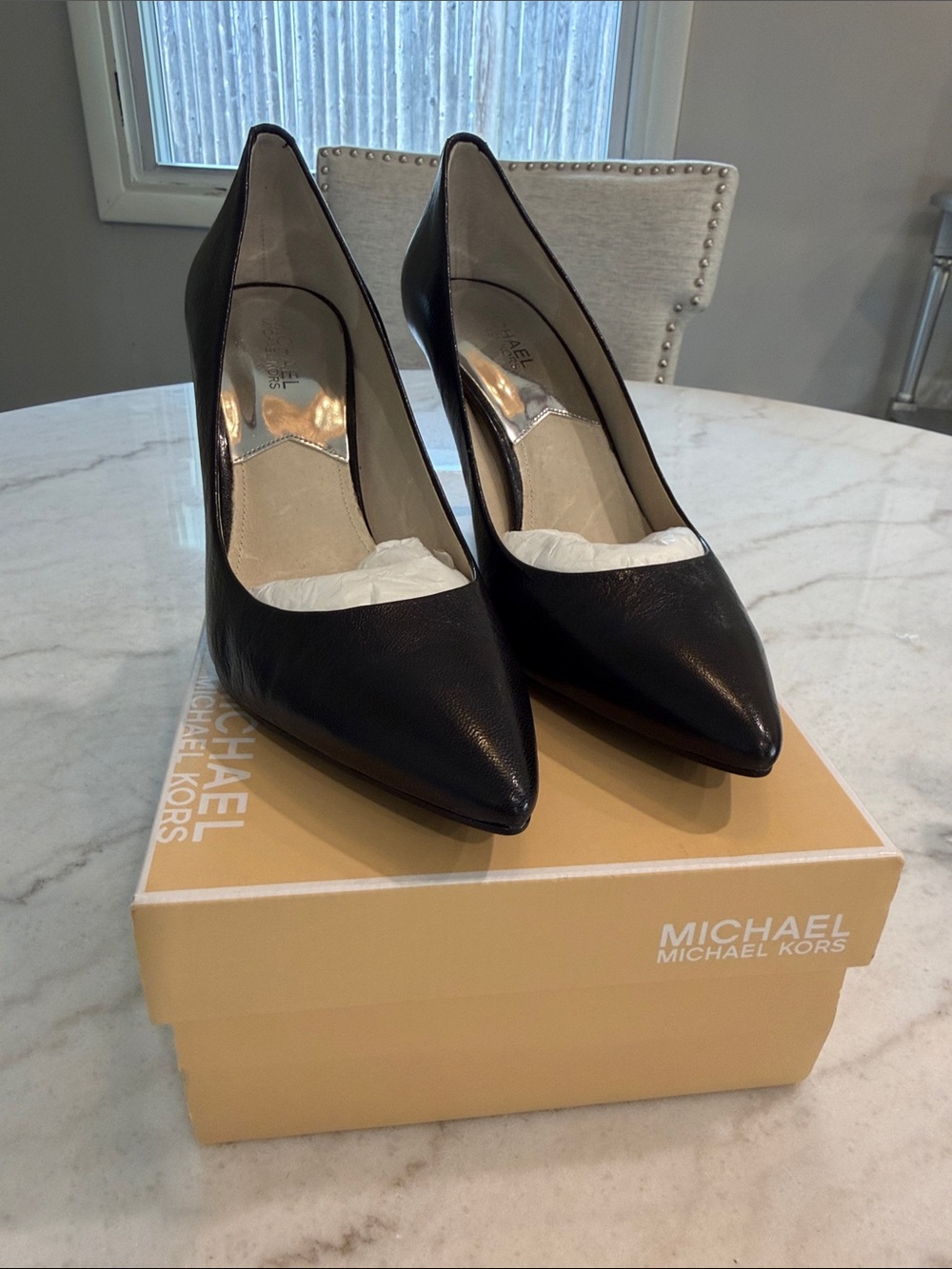 Michael Kors Black Leather Pumps with silver detail logo